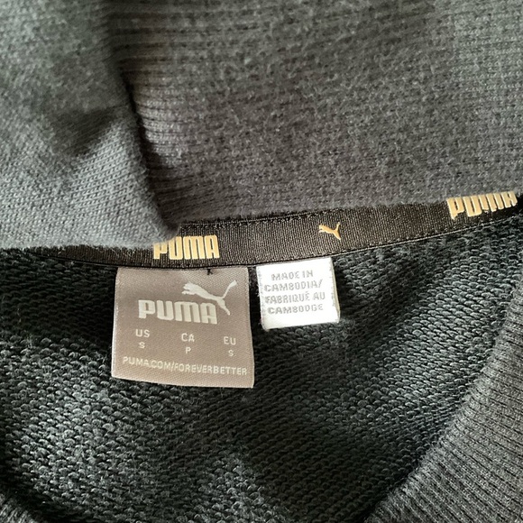 Puma Black and Gold Oversized Crop sweatshirt - Picture 5 of 8